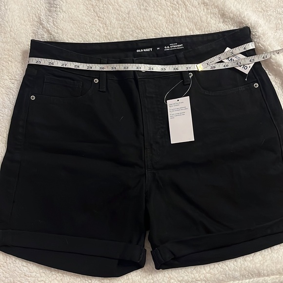 Old Navy - Size 14 black jean shorts - high rise - Picture 8 of 8